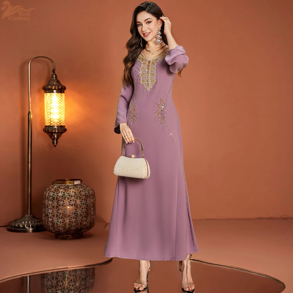 Uni Ramadan Dubai HandSewn Beading Abaya Muslim V-Neck Kaftan Moroccan Elegant Women Evening Dress
Uni Ramadan Dubai HandSewn Beading Abaya Muslim V-Neck Kaftan Moroccan Elegant Women Evening Dress