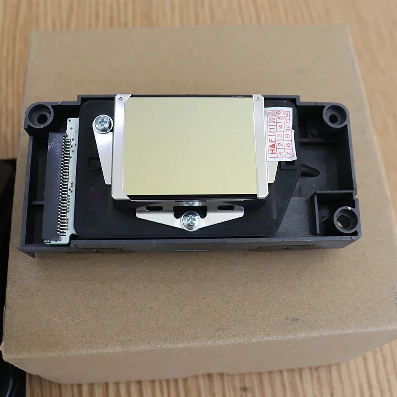 Печатающая головка DX5 F186000 Печатающая головка на водной основе для
Печатающая головка DX5 F186000 Печатающая головка на водной основе для