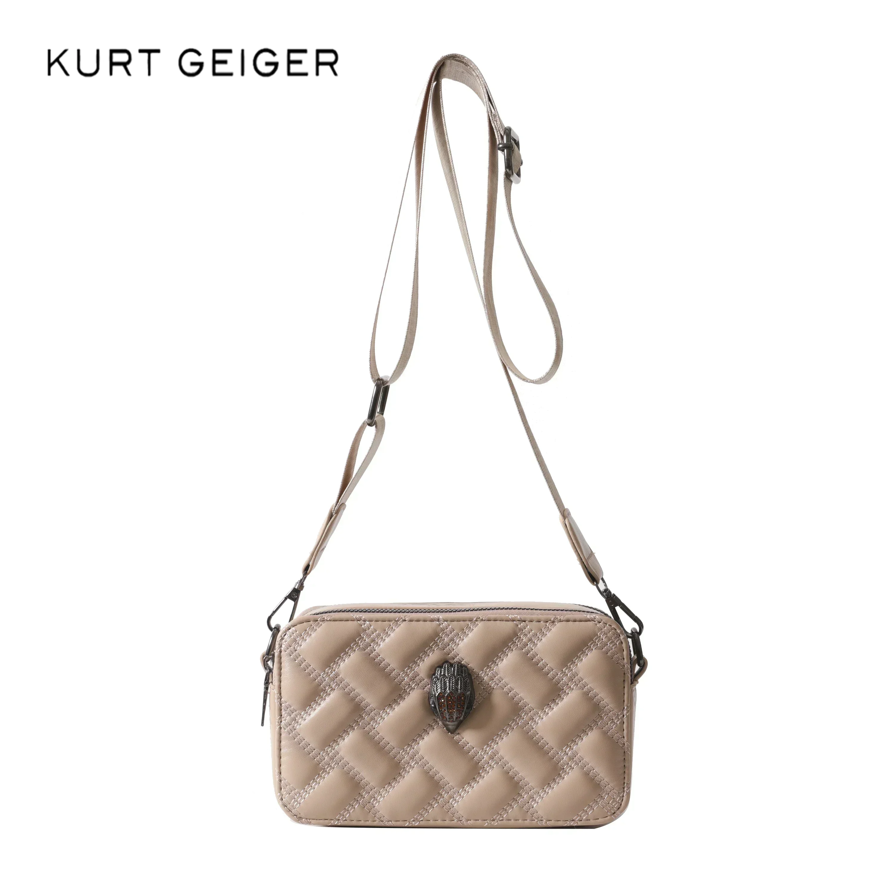 Kurt Geiger Shoulder Bag 2024 Designer Luxury Camera Bags Fashion Trendy Ladies Zip Letter Small Square Bag Brand Women Handbag
Kurt Geiger Shoulder Bag 2024 Designer Luxury Camera Bags Fashion Trendy Ladies Zip Letter Small Square Bag Brand Women Handbag