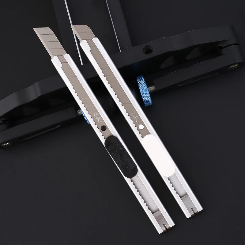 Slim Utility Knife Metal Pen Knife Paper Cutter Box Cutter Knife Metal Alloy Steel Durable Box Opener Knife Unpacking Tool Cuter
Slim Utility Knife Metal Pen Knife Paper Cutter Box Cutter Knife Metal Alloy Steel Durable Box Opener Knife Unpacking Tool Cuter