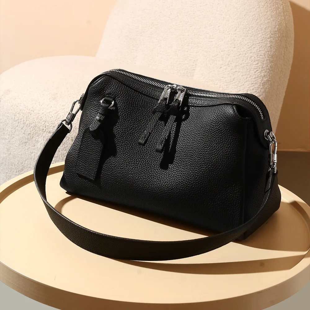 Female Head Layer Cowhide New Minimalist And Niche Design Portable Shoulder Bag Large Capacity Genuine Leather Crossbody Bags
Female Head Layer Cowhide New Minimalist And Niche Design Portable Shoulder Bag Large Capacity Genuine Leather Crossbody Bags