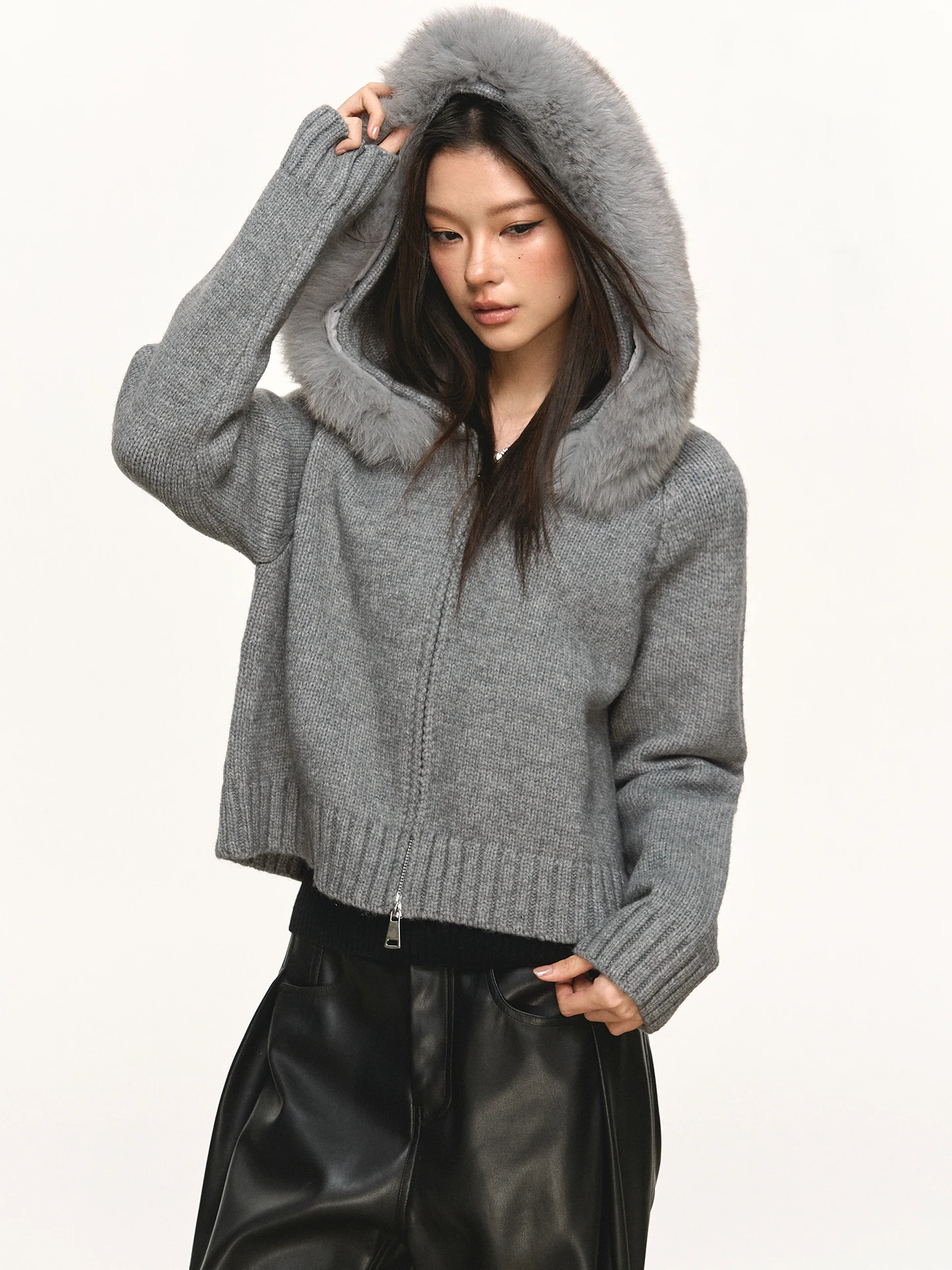 Anna Aneae женский вязаный свитер на молнии с меховым воротником, повседневное пальто весна-осень, цвет глаз со шляпой Long Sve
Anna Aneae женский вязаный свитер на молнии с меховым воротником, повседневное пальто весна-осень, цвет глаз со шляпой Long Sve