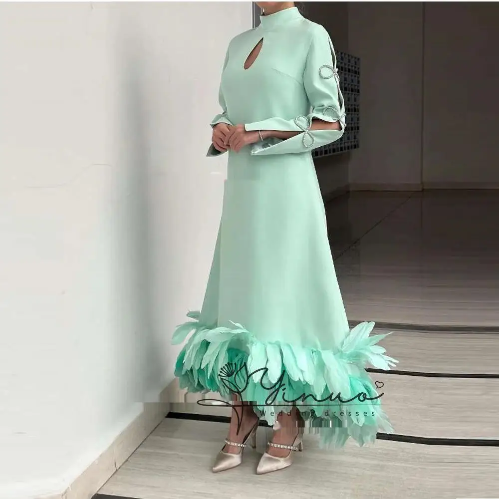 customized Vintage Green A Line Fomral Evening Dresses Saudi Arabic Women Long Sleeves High Neck Feathers Ankle Length Prom Gow
customized Vintage Green A Line Fomral Evening Dresses Saudi Arabic Women Long Sleeves High Neck Feathers Ankle Length Prom Gow
