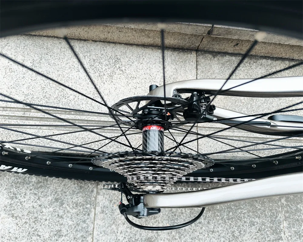 TWITTER OVERLORD XT/M6100/M8100-12s Hydraulic Disc Brakes27.5/29in AM Dual Suspension Softtail Aluminum Mountain Bike DH bicycle
TWITTER OVERLORD XT/M6100/M8100-12s Hydraulic Disc Brakes27.5/29in AM Dual Suspension Softtail Aluminum Mountain Bike DH bicycle