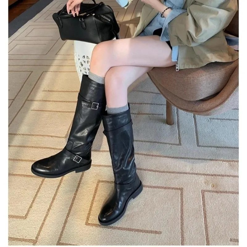 Women's Shoes Fashion Gothic Knight Boots New Punk Style Motorcycle Boots Designer Shoes for Women Luxury Knee High Boots Zapato
Women's Shoes Fashion Gothic Knight Boots New Punk Style Motorcycle Boots Designer Shoes for Women Luxury Knee High Boots Zapato
