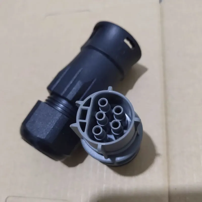 Solis/Sungrow AC External Connector for Three-Phase PV Grid-Connected Inverter Junction Box Terminal
Solis/Sungrow AC External Connector for Three-Phase PV Grid-Connected Inverter Junction Box Terminal