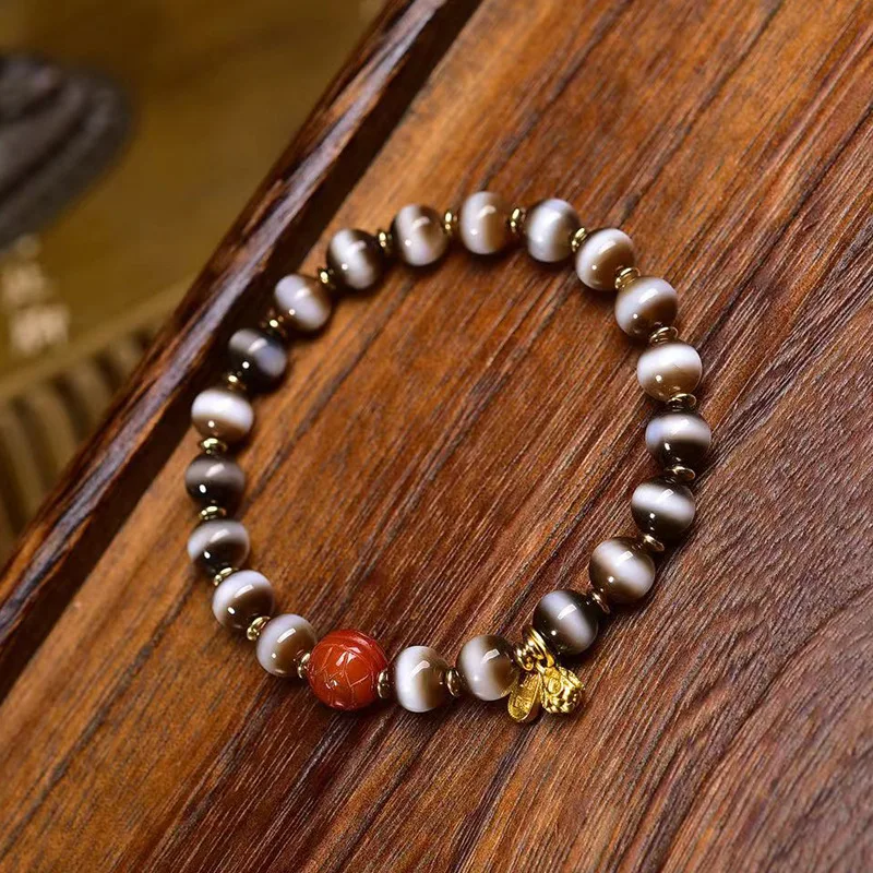 Natural Old Western Asian Inlaid , Single-Loop Tibetan Style Buddhist Bead Bracelet with Southern Red Agate and Gla
Natural Old Western Asian Inlaid , Single-Loop Tibetan Style Buddhist Bead Bracelet with Southern Red Agate and Gla