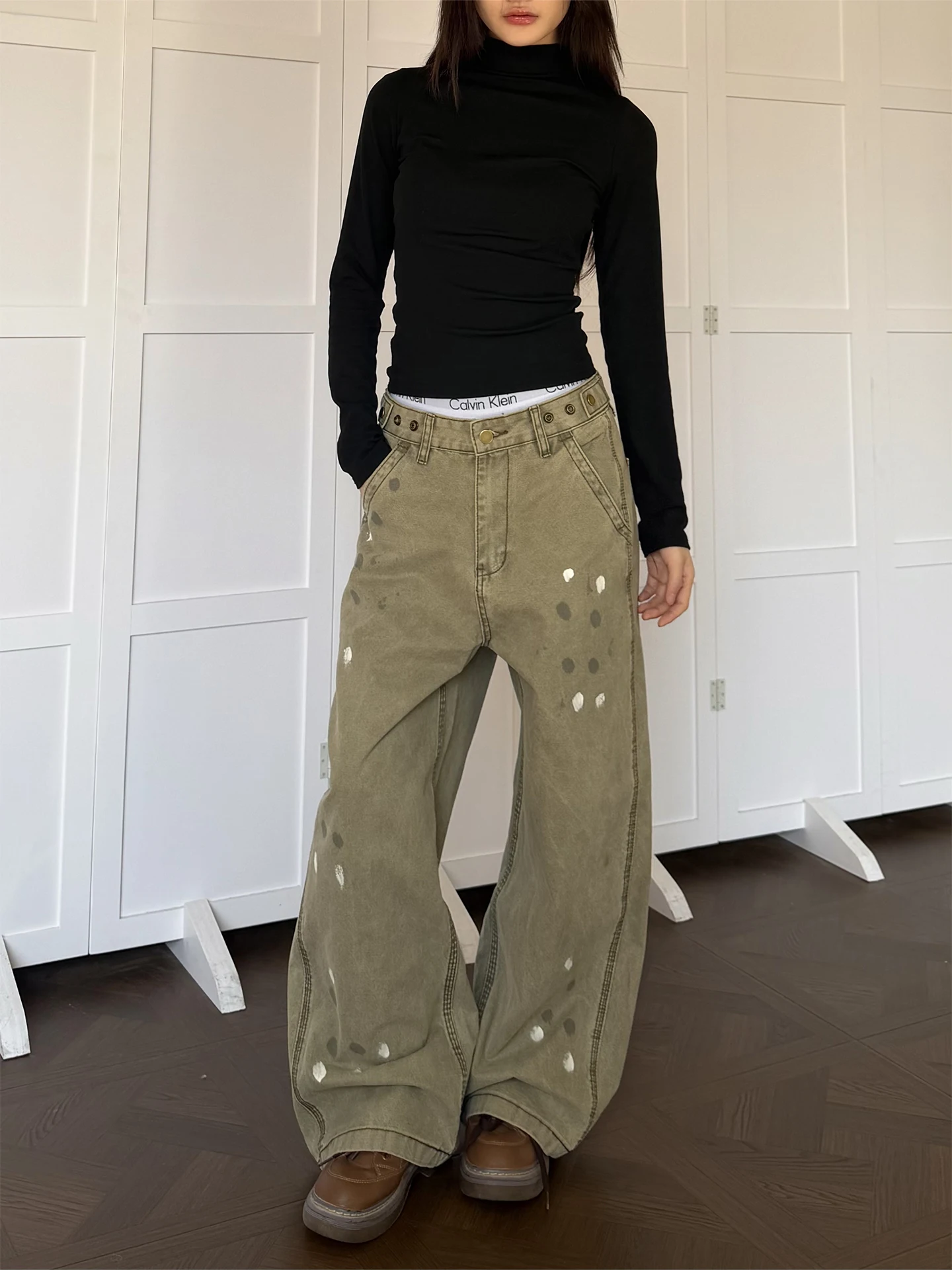 Мужские винтажные рабочие брюки Don Cry Khaki с эффектом потертости, свободные, широкие, прямого кроя, повседневные, в американском стиле, простой дизайн
Мужские винтажные рабочие брюки Don Cry Khaki с эффектом потертости, свободные, широкие, прямого кроя, повседневные, в американском стиле, простой дизайн