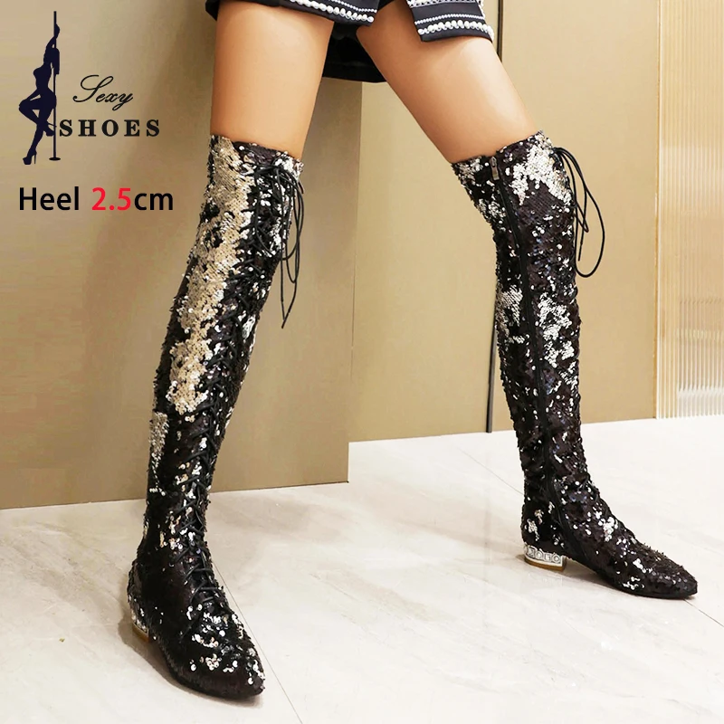 Шикарные блестящие высокие сапоги до бедра на шнуровке Готический стиль Зимние сапоги выше колена на низком каблуке Большие размеры 46, черные, белые женские длинные туфли
Шикарные блестящие высокие сапоги до бедра на шнуровке Готический стиль Зимние сапоги выше колена на низком каблуке Большие размеры 46, черные, белые женские длинные туфли