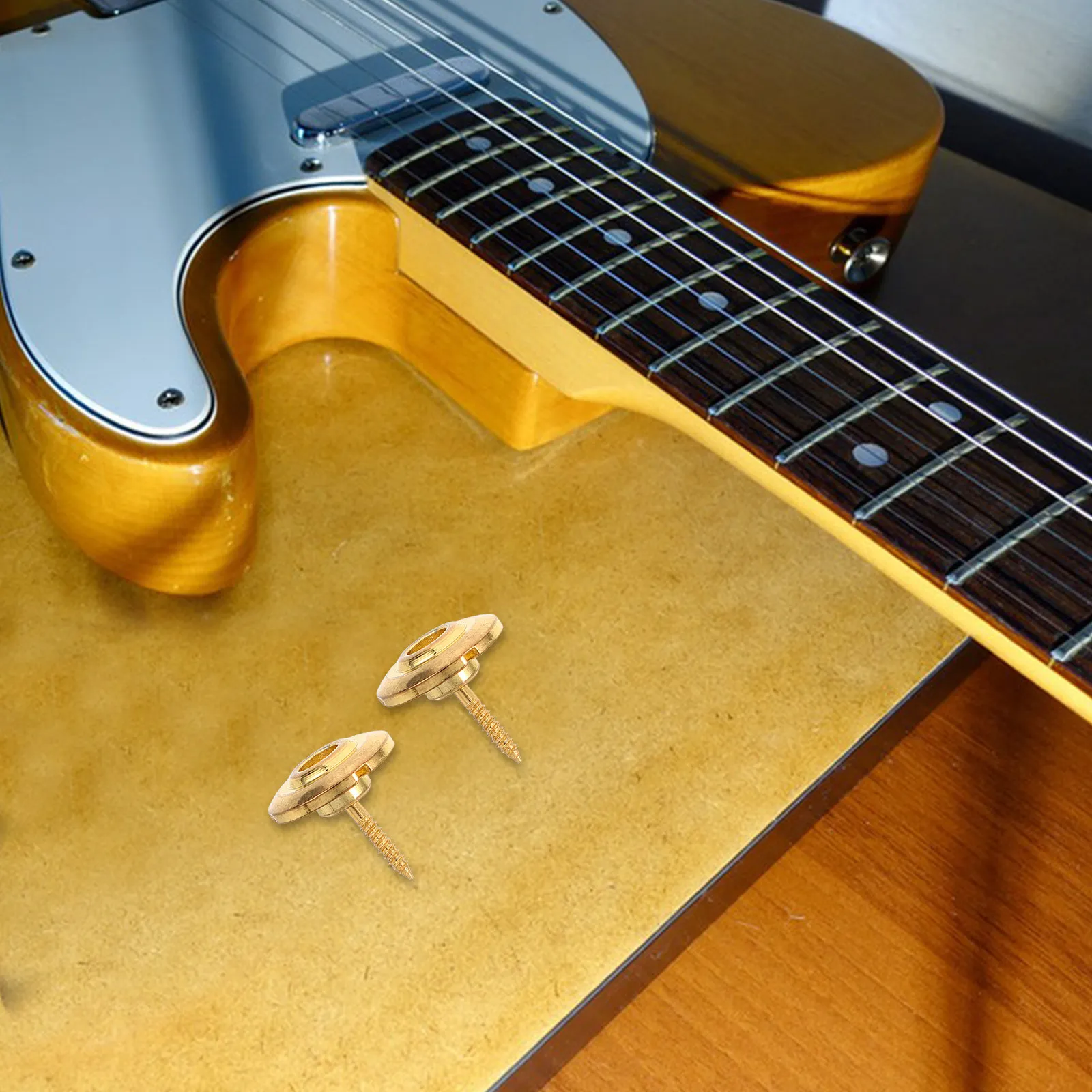 Комплект из 5 фиксаторов струн для бас-гитары: прочная металлическая конструкция с крепежом для надежной направляющей струн и надёжной фиксации.
Комплект из 5 фиксаторов струн для бас-гитары: прочная металлическая конструкция с крепежом для надежной направляющей струн и надёжной фиксации.