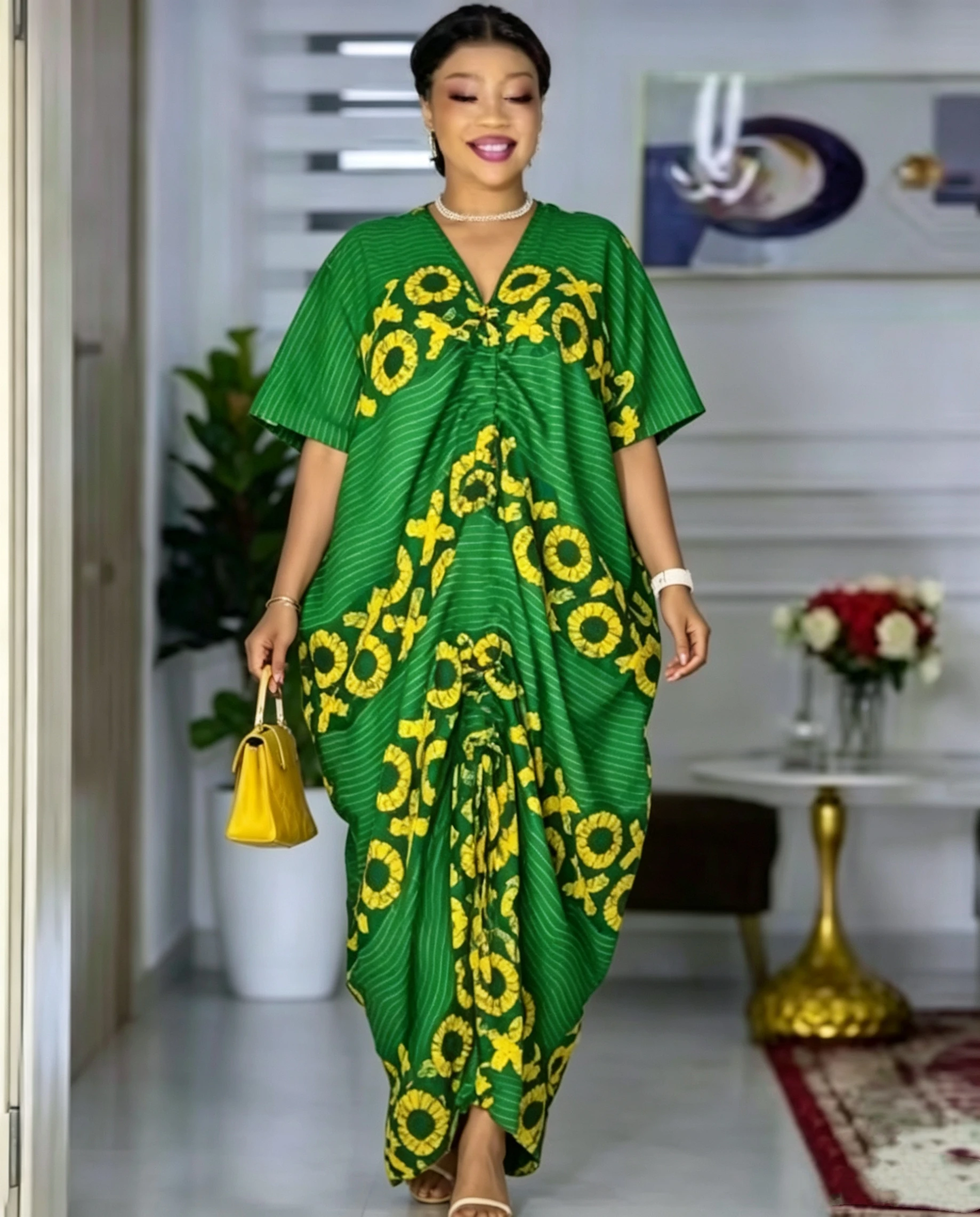 Elegant Dashiki Plus Size African Dresses for Women Summer Short Sleeve Polyester Party Evening Maxi Dress Kaftan Muslim Abaya
Elegant Dashiki Plus Size African Dresses for Women Summer Short Sleeve Polyester Party Evening Maxi Dress Kaftan Muslim Abaya