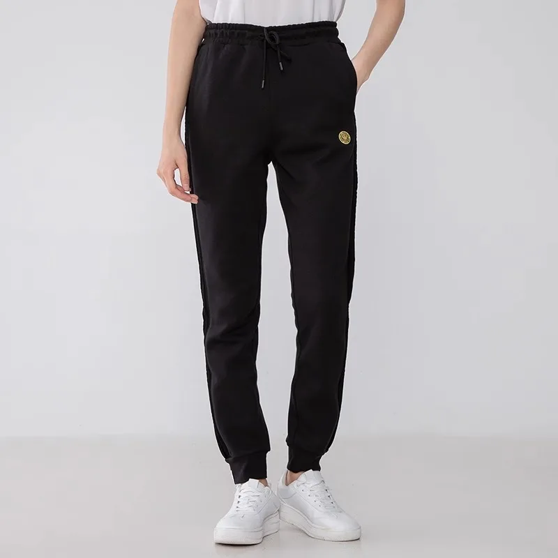Adidas Women's Black Track Pants with Drawstring Waist and Gold Emblem for Sports and Casual Wear
Adidas Women's Black Track Pants with Drawstring Waist and Gold Emblem for Sports and Casual Wear