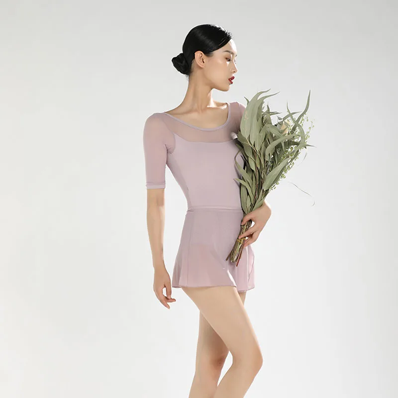 Half Sleeve splice mesh gymnastics leotard adult ballet practice dancewear sexy ballerina dance leotards for women
Half Sleeve splice mesh gymnastics leotard adult ballet practice dancewear sexy ballerina dance leotards for women