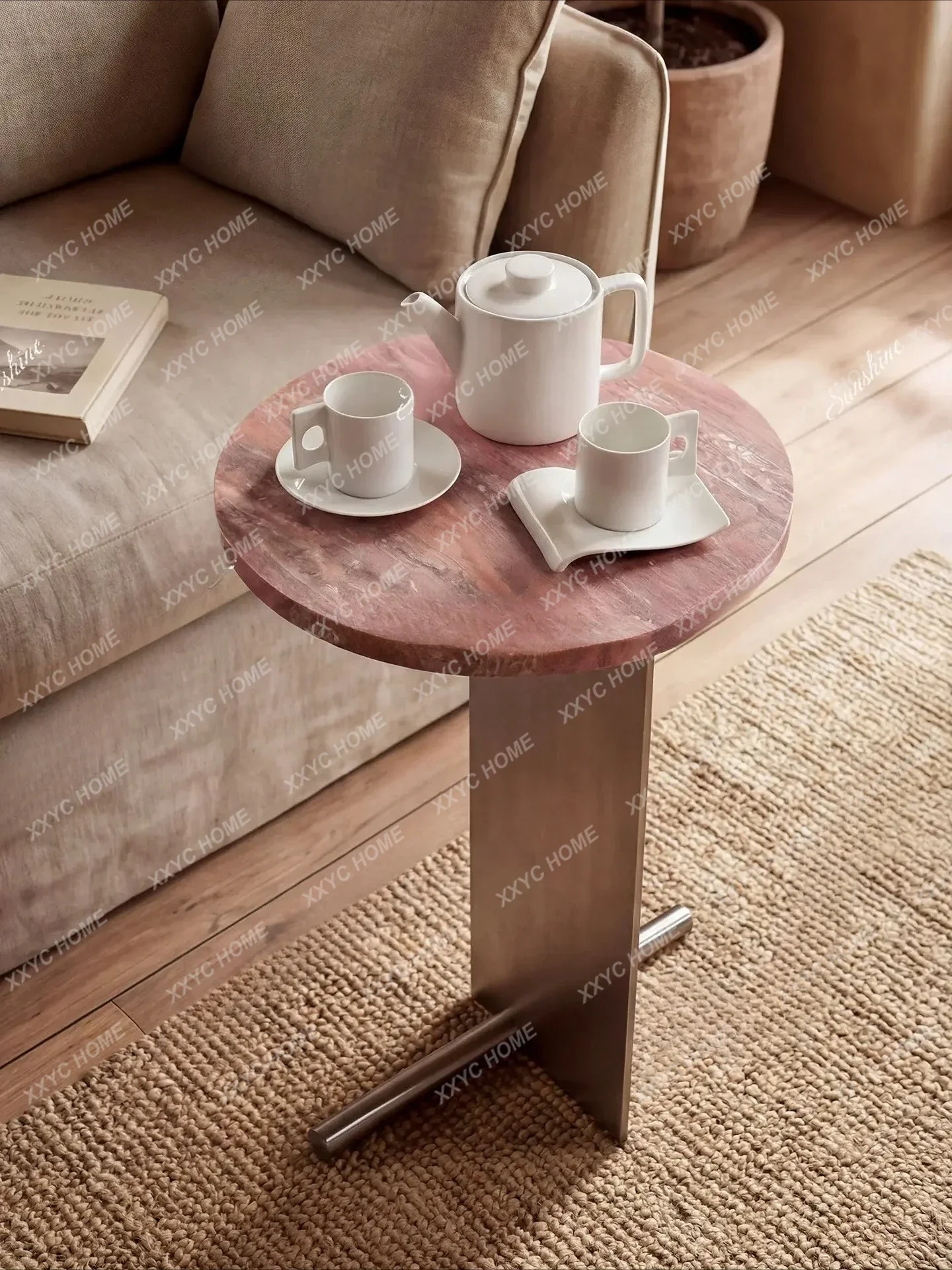 Lsimple round, coffee table, storage side table design, light luxury living room table
Lsimple round, coffee table, storage side table design, light luxury living room table