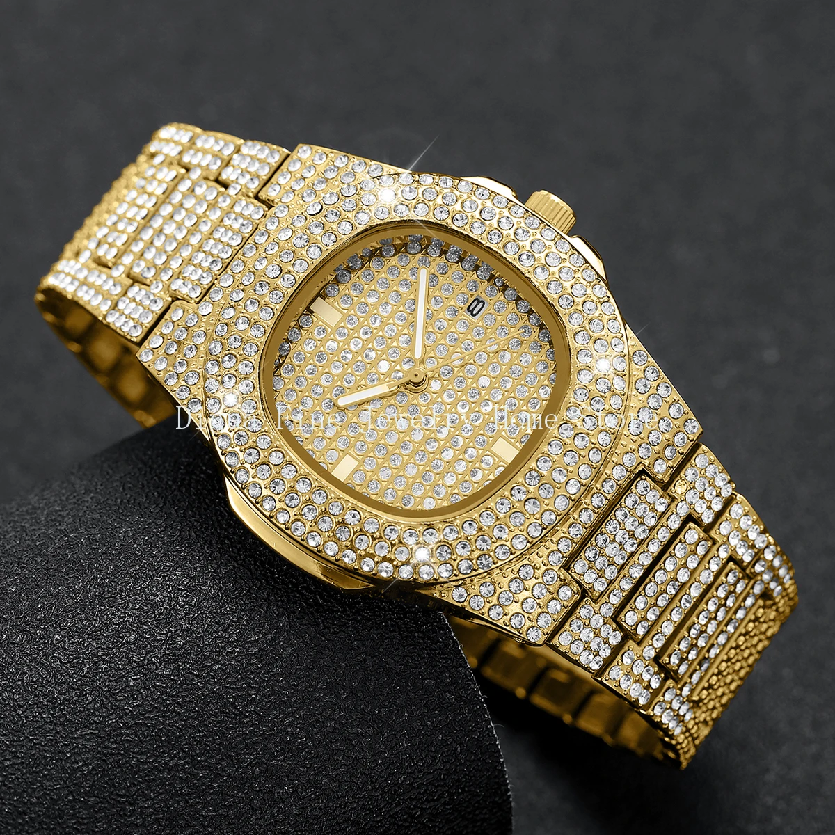 Luxury Full Diamond Men's Stainless Steel Watches Male Sports Quartz Wristwatch with Calendar mens watches
Luxury Full Diamond Men's Stainless Steel Watches Male Sports Quartz Wristwatch with Calendar mens watches