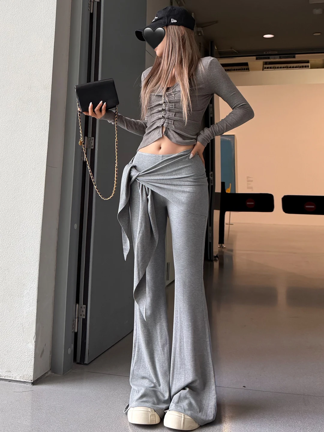 Trendy Belted Two-Piece Illusion Slimming Leggings Women's Casual Pants Low Waist Straight Leg ey Floor-Length Elastic Mask...
Trendy Belted Two-Piece Illusion Slimming Leggings Women's Casual Pants Low Waist Straight Leg ey Floor-Length Elastic Mask...
