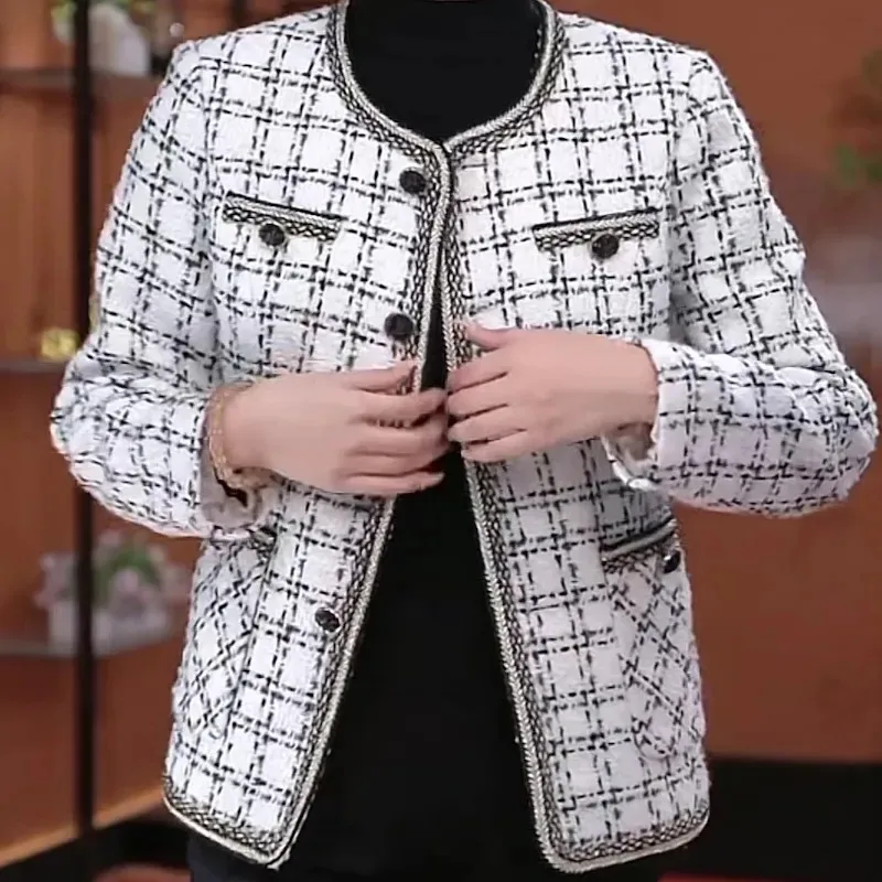 2025 NEW Spring Autumn Fashion Coat High End Middle-Aged And Elderly Women Jacket Top Round Neck Single Breasted Plaid Jacket
2025 NEW Spring Autumn Fashion Coat High End Middle-Aged And Elderly Women Jacket Top Round Neck Single Breasted Plaid Jacket