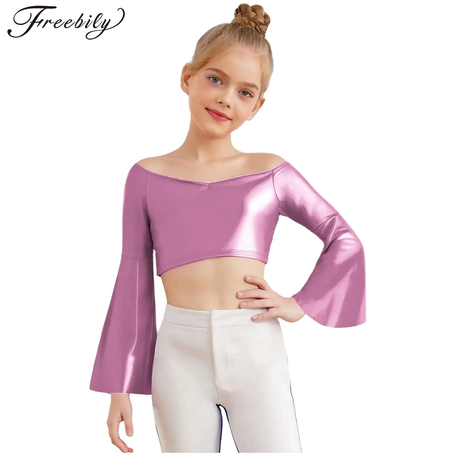 Girls Jazz Hip Hop Dance Crop Top Long Flared Sleeve Off-Shoulder Metallic T Shirt for School Party Cheerleading Performance
Girls Jazz Hip Hop Dance Crop Top Long Flared Sleeve Off-Shoulder Metallic T Shirt for School Party Cheerleading Performance