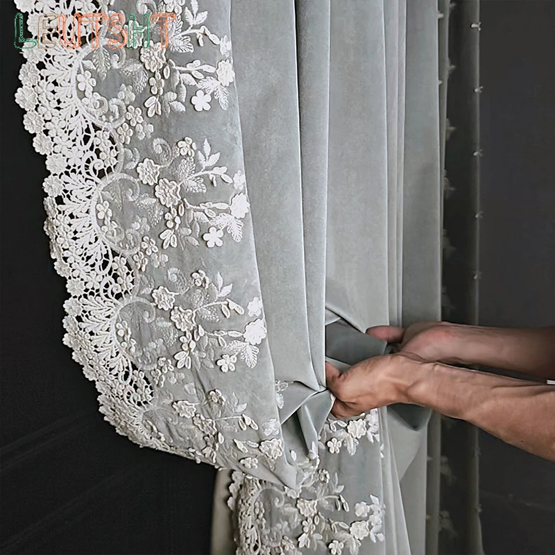 Luxury European Curtains for Living Room Light Luxury Black-shading Velvet Cloth Retro Window Bedroom Door Screen Shutter
Luxury European Curtains for Living Room Light Luxury Black-shading Velvet Cloth Retro Window Bedroom Door Screen Shutter