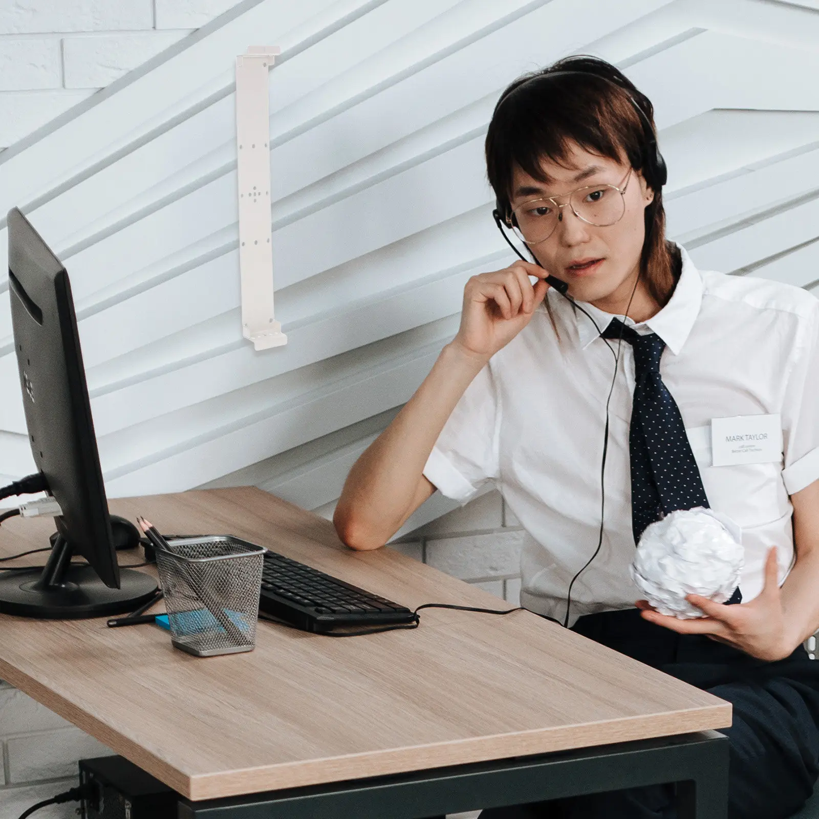 Настенный органайзер для файлов на 5 страниц, современный железный держатель для папок, настенный сортировщик документов, стеллаж для хранения и демонстрации
Настенный органайзер для файлов на 5 страниц, современный железный держатель для папок, настенный сортировщик документов, стеллаж для хранения и демонстрации