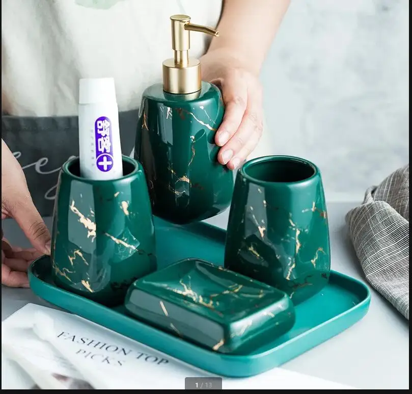 Керамический глянцевый мраморный набор аксессуаров для ванной комнаты, инструменты для мытья, бутылка, чашка для полоскания рта, мыло, держатель для зубных щеток, лоток для домашнего мытья в отеле
Керамический глянцевый мраморный набор аксессуаров для ванной комнаты, инструменты для мытья, бутылка, чашка для полоскания рта, мыло, держатель для зубных щеток, лоток для домашнего мытья в отеле