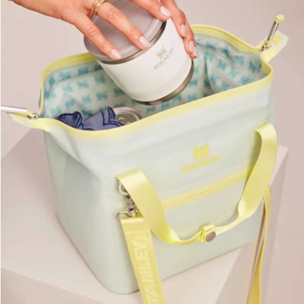 Weaving organ lunch bag for office workers, portable large capacity waterproof portable warm bag, daily matching series
Weaving organ lunch bag for office workers, portable large capacity waterproof portable warm bag, daily matching series