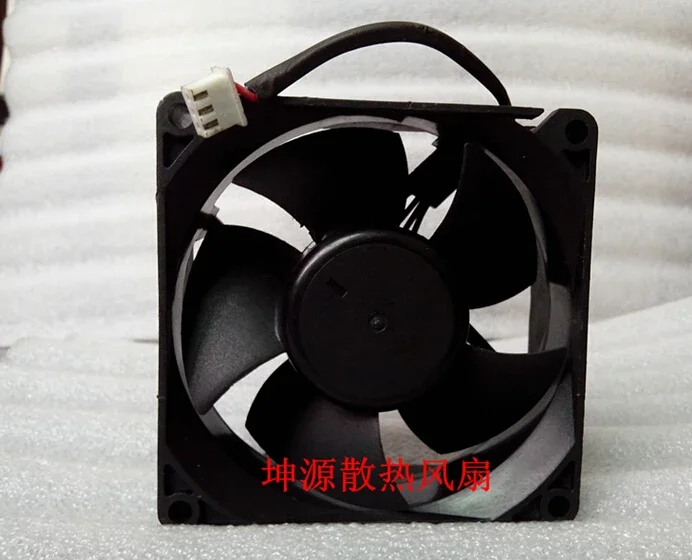 The original 80*80*32 8 cm 12V 0.8A DASA0832B2H three line double ball server fan
The original 80*80*32 8 cm 12V 0.8A DASA0832B2H three line double ball server fan