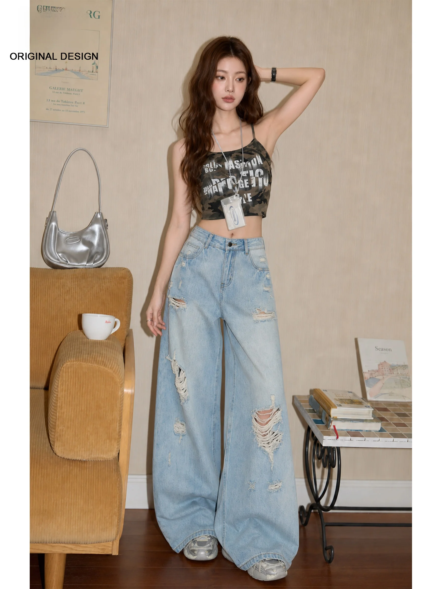 American High Street Vintage Ripped Wide Leg Denim Jeans Women's Summer High Waist Loose Desert Style Floor-Length Pants
American High Street Vintage Ripped Wide Leg Denim Jeans Women's Summer High Waist Loose Desert Style Floor-Length Pants
