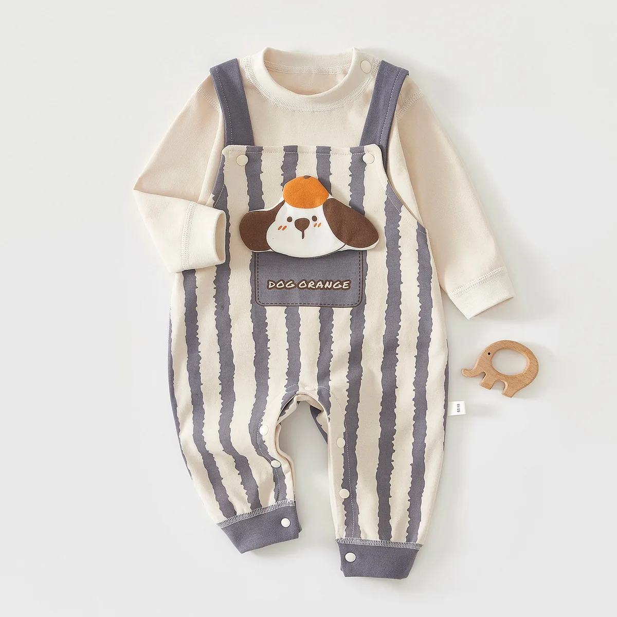 Cute Cartoon 2-Pce Cotton Baby Outfit for Autumn Spring with Suspender Pants and Long-Sleeved T-Shirt Suitable for 0-2 Years Old
Cute Cartoon 2-Pce Cotton Baby Outfit for Autumn Spring with Suspender Pants and Long-Sleeved T-Shirt Suitable for 0-2 Years Old