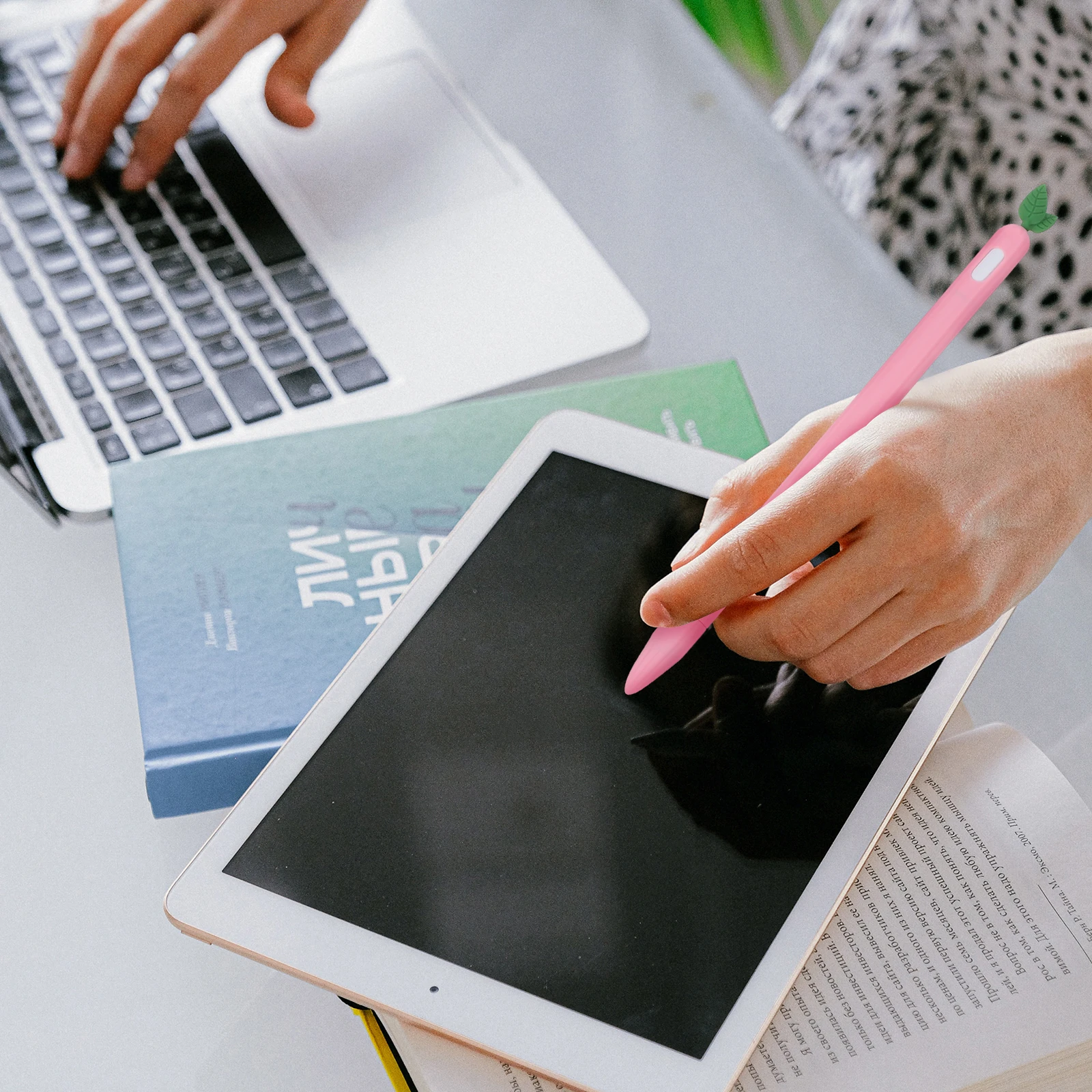 Silicone Pen Cover Electronic Pencil Sleeves Protective Case Accessories Gel Sweat Proof Anti Slip Easy Install
Silicone Pen Cover Electronic Pencil Sleeves Protective Case Accessories Gel Sweat Proof Anti Slip Easy Install