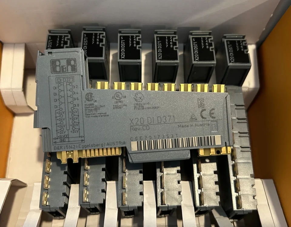 B&R X20DID371 , 8 digital inputs , Sink connection -Free 2nd Day Air Delivery
B&R X20DID371 , 8 digital inputs , Sink connection -Free 2nd Day Air Delivery