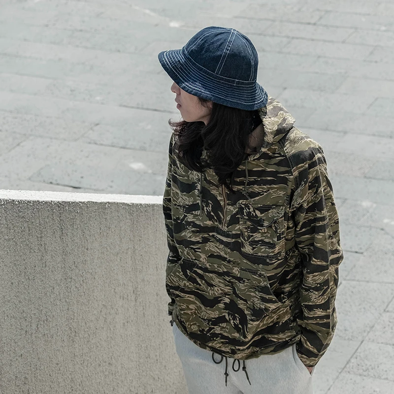 Осень-зима, Новое поступление, камуфляжный джинт с капюшоном и золотым тигровым узором, мужская одежда PARKA, верхняя одежда, молодежная модная ветрозащитная одежда
Осень-зима, Новое поступление, камуфляжный джинт с капюшоном и золотым тигровым узором, мужская одежда PARKA, верхняя одежда, молодежная модная ветрозащитная одежда