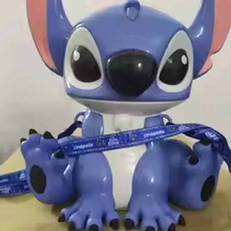 Disney Stitch corn popcorn storage box, large shoulder bag, decoration, movie gift toy
Disney Stitch corn popcorn storage box, large shoulder bag, decoration, movie gift toy