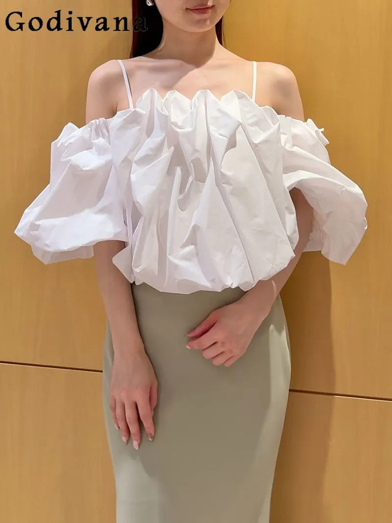 Japanese Fashion Sweet Off-the-shoulder White Shirt Spring and Summer New Office Lady Bubble Sleeves Short Top Female Clothing
Japanese Fashion Sweet Off-the-shoulder White Shirt Spring and Summer New Office Lady Bubble Sleeves Short Top Female Clothing