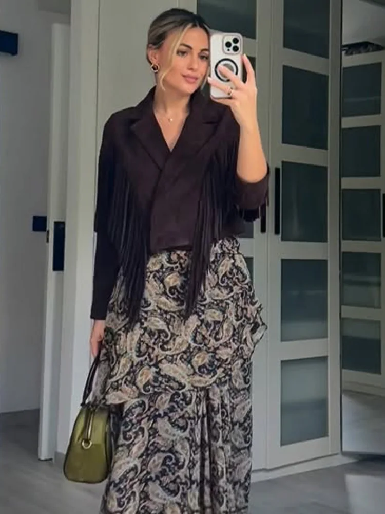 HH женские осенние уличные стильные короткие куртки однотонные с длинными рукавами и кисточками женские модные пальто с отложным воротником
HH женские осенние уличные стильные короткие куртки однотонные с длинными рукавами и кисточками женские модные пальто с отложным воротником