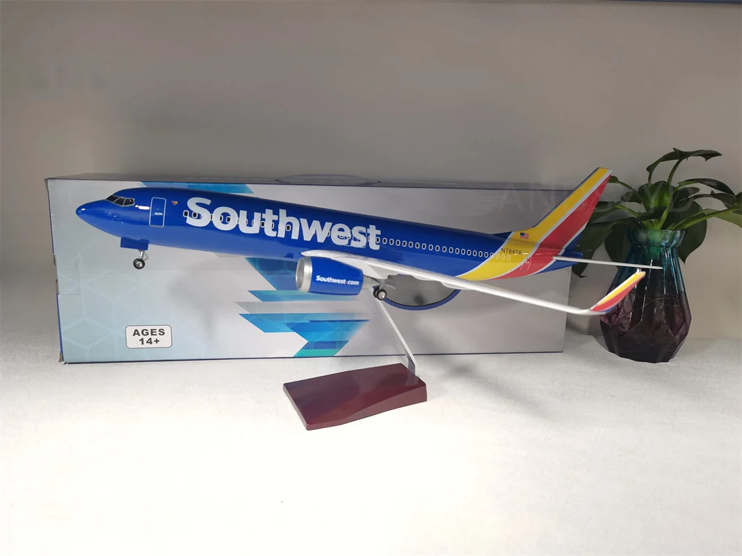 1:85 Scale 47cm 737 Aircraft Model American Southwest Airlines B737 Aircraft Model Die-Cast Resin Aircraft with LED Lights
1:85 Scale 47cm 737 Aircraft Model American Southwest Airlines B737 Aircraft Model Die-Cast Resin Aircraft with LED Lights