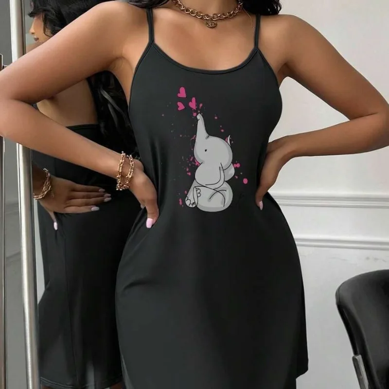 Новый стиль милого платья-бретельки с рисунком слона, повседневных пижам и домашней ночной рубашки для женщин.
Новый стиль милого платья-бретельки с рисунком слона, повседневных пижам и домашней ночной рубашки для женщин.