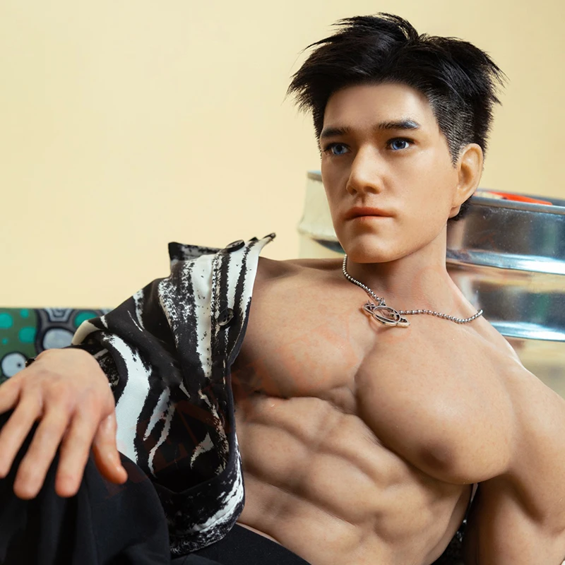 BJD 90CM handsome and exquisite makeup doll for boys, new silicone body material, adult anime male doll
BJD 90CM handsome and exquisite makeup doll for boys, new silicone body material, adult anime male doll