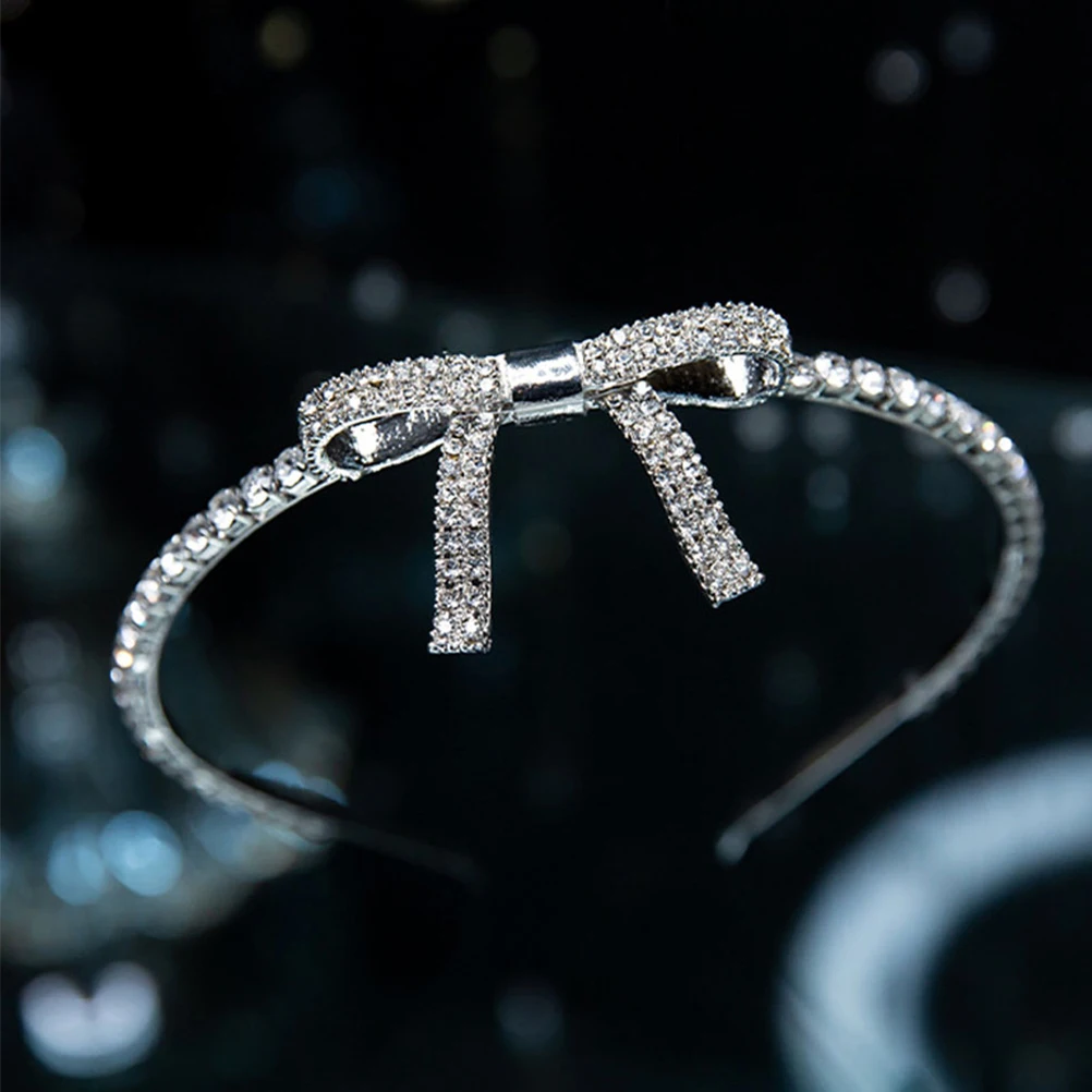 2pcs Hair Hoop Rhinestone Bowknot Wedding Party Accessories Bridesmaid Headband Bridal Hair Decorations Silver Crown Lightweight
2pcs Hair Hoop Rhinestone Bowknot Wedding Party Accessories Bridesmaid Headband Bridal Hair Decorations Silver Crown Lightweight