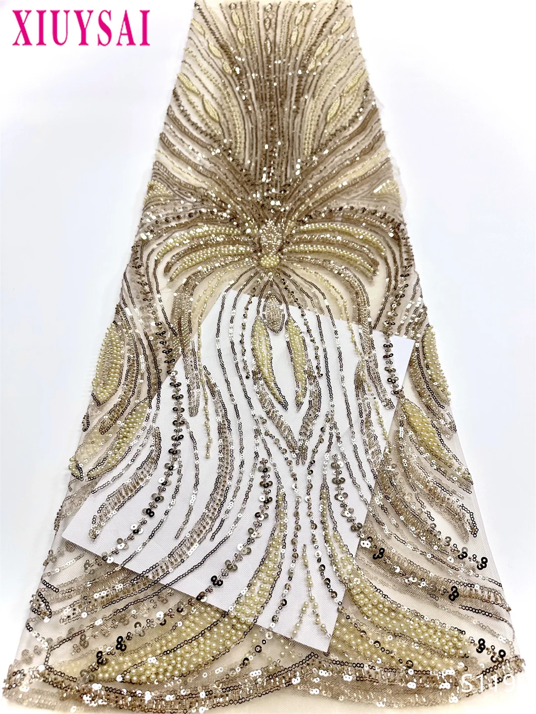 African Lace Fabric 2026 High Quality French Beaded Luxury Tulle Nigerian Sequins Net Lace for Wedding Dress
African Lace Fabric 2026 High Quality French Beaded Luxury Tulle Nigerian Sequins Net Lace for Wedding Dress