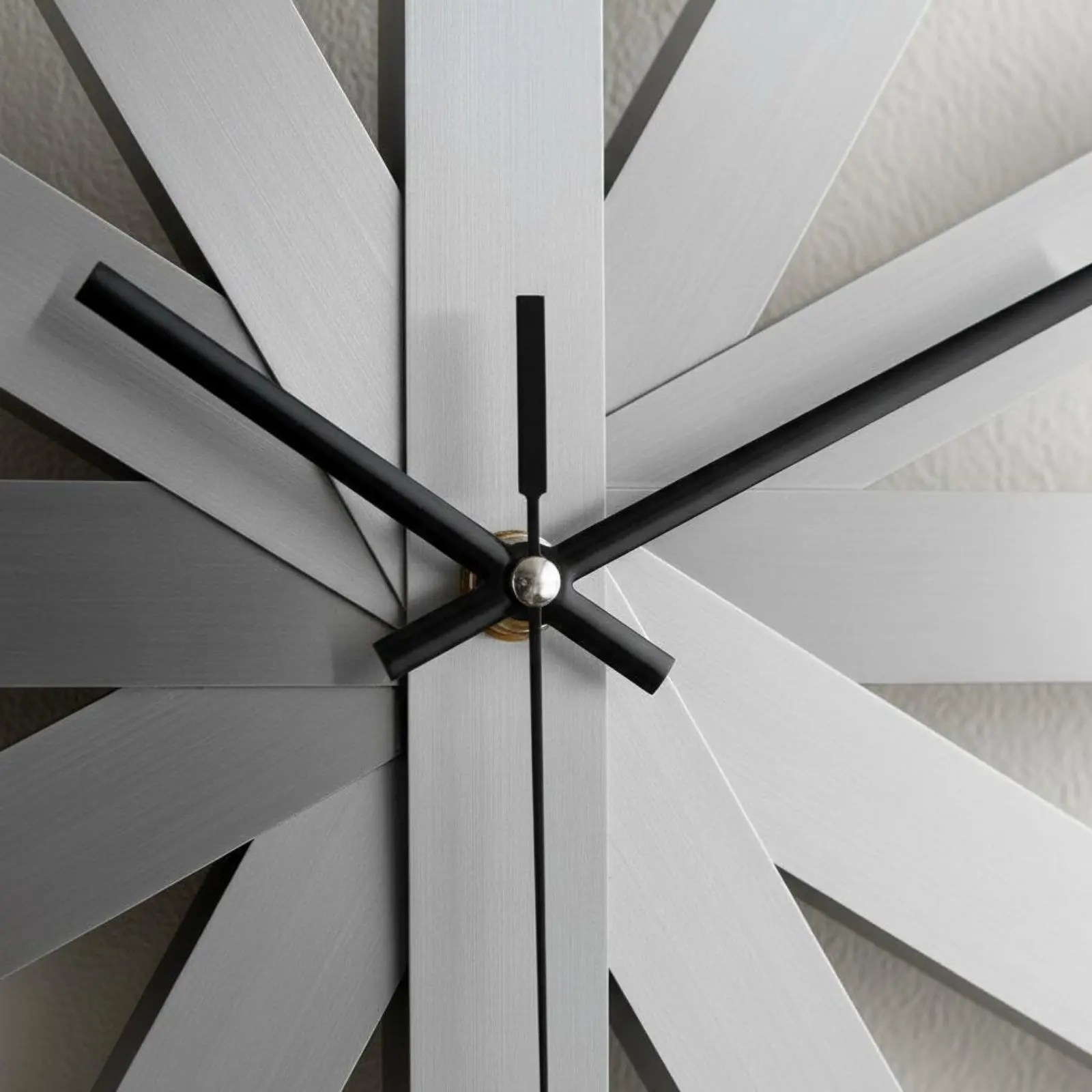 Stainless Steel Wall Timepiece Luxury Design Modern Wall Timepiece Home Decor Precision Movement Battery Operated for Bedroom
Stainless Steel Wall Timepiece Luxury Design Modern Wall Timepiece Home Decor Precision Movement Battery Operated for Bedroom