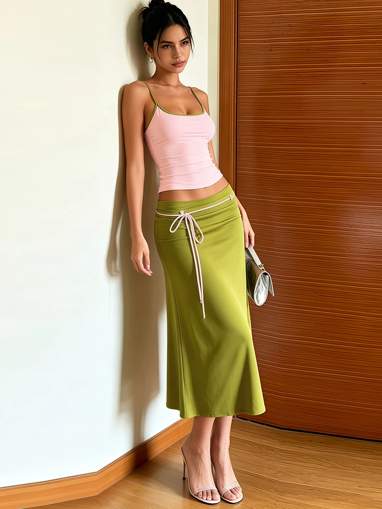 Leosoxs Color Blocking Elegant 2 Piece Set Woman Summer Trend Low-Neck Backless Camisoles+Ribbon Decoration Long Skirts Suits
Leosoxs Color Blocking Elegant 2 Piece Set Woman Summer Trend Low-Neck Backless Camisoles+Ribbon Decoration Long Skirts Suits