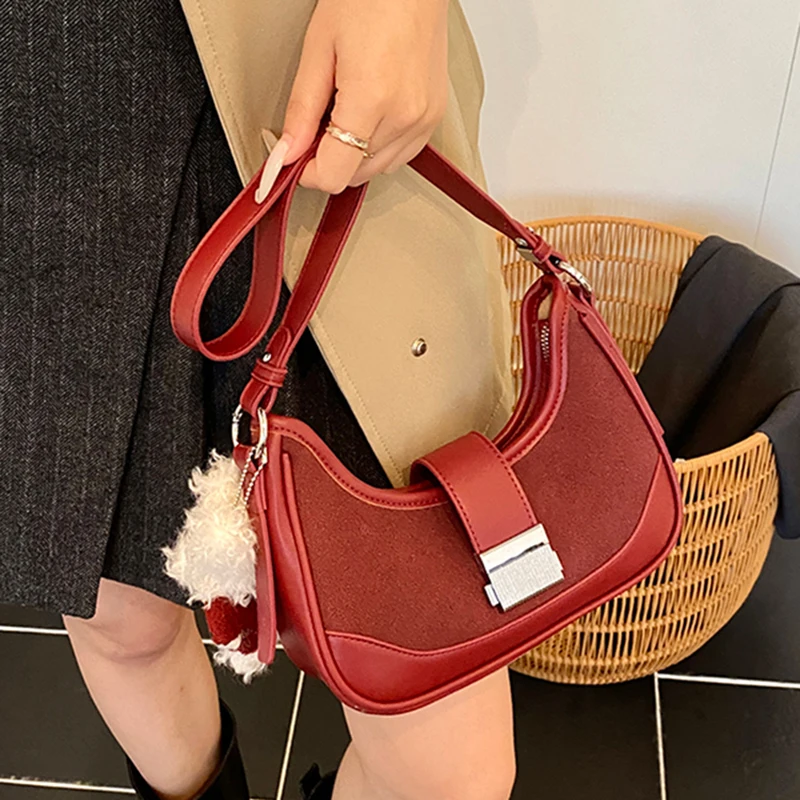 High-end Casual Shoulder Bag for Women Trendy Patchwork Buckle Crossbody Bags Retro Large Capacity Suede Female Handbags
High-end Casual Shoulder Bag for Women Trendy Patchwork Buckle Crossbody Bags Retro Large Capacity Suede Female Handbags