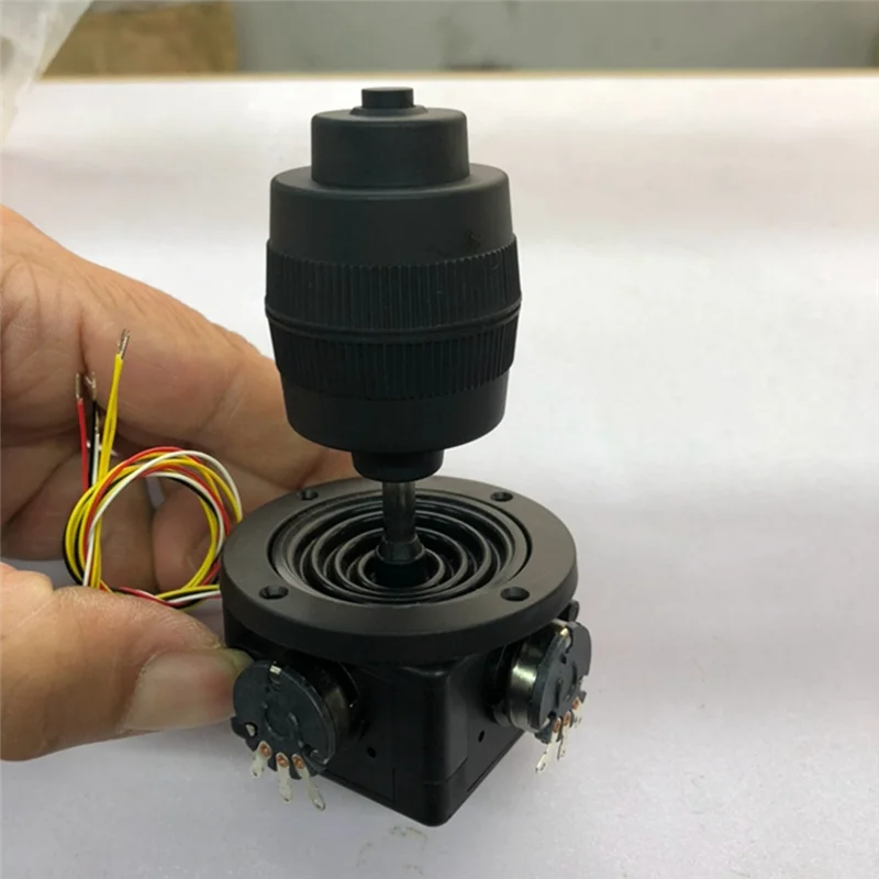 L74A Четырехмерный кулисный потенциометр Четыре полностью герметичный кулисный потенциометр Ch-409-M2/10Kb
L74A Четырехмерный кулисный потенциометр Четыре полностью герметичный кулисный потенциометр Ch-409-M2/10Kb