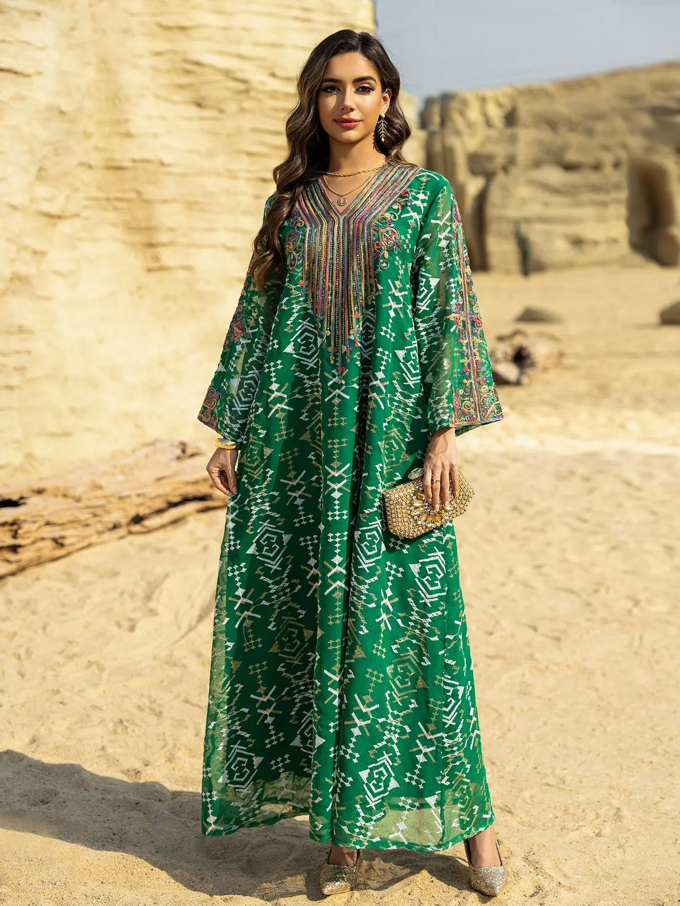 New Sequin Embroidery Abaya Dubai Islam Jalabiya Eid Ramadan Women Muslim Dress Turkey Kaftan Morocco Caftan Femme Robe Vestidos
New Sequin Embroidery Abaya Dubai Islam Jalabiya Eid Ramadan Women Muslim Dress Turkey Kaftan Morocco Caftan Femme Robe Vestidos
