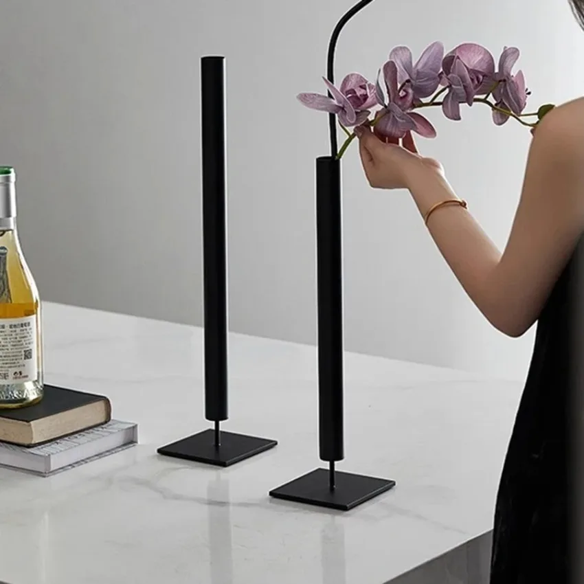 Металлические вазы для цветов, минимализм, ваза, роскошное искусство, бутылка для цветов, креативный цветочный горшок, эстетический декор комнаты, элегантные украшения для комнаты
Металлические вазы для цветов, минимализм, ваза, роскошное искусство, бутылка для цветов, креативный цветочный горшок, эстетический декор комнаты, элегантные украшения для комнаты