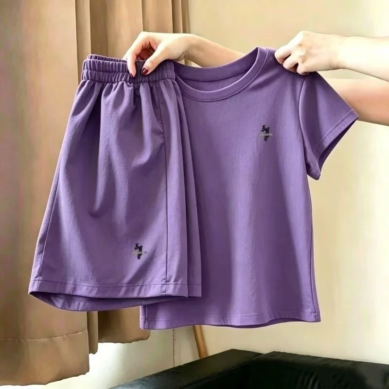 2026 New Women's Sporty Casual Loose Fit Short Sleeve Two-Piece Set Fashionable Youthful Summer Outfit round Neck Overhead
2026 New Women's Sporty Casual Loose Fit Short Sleeve Two-Piece Set Fashionable Youthful Summer Outfit round Neck Overhead
