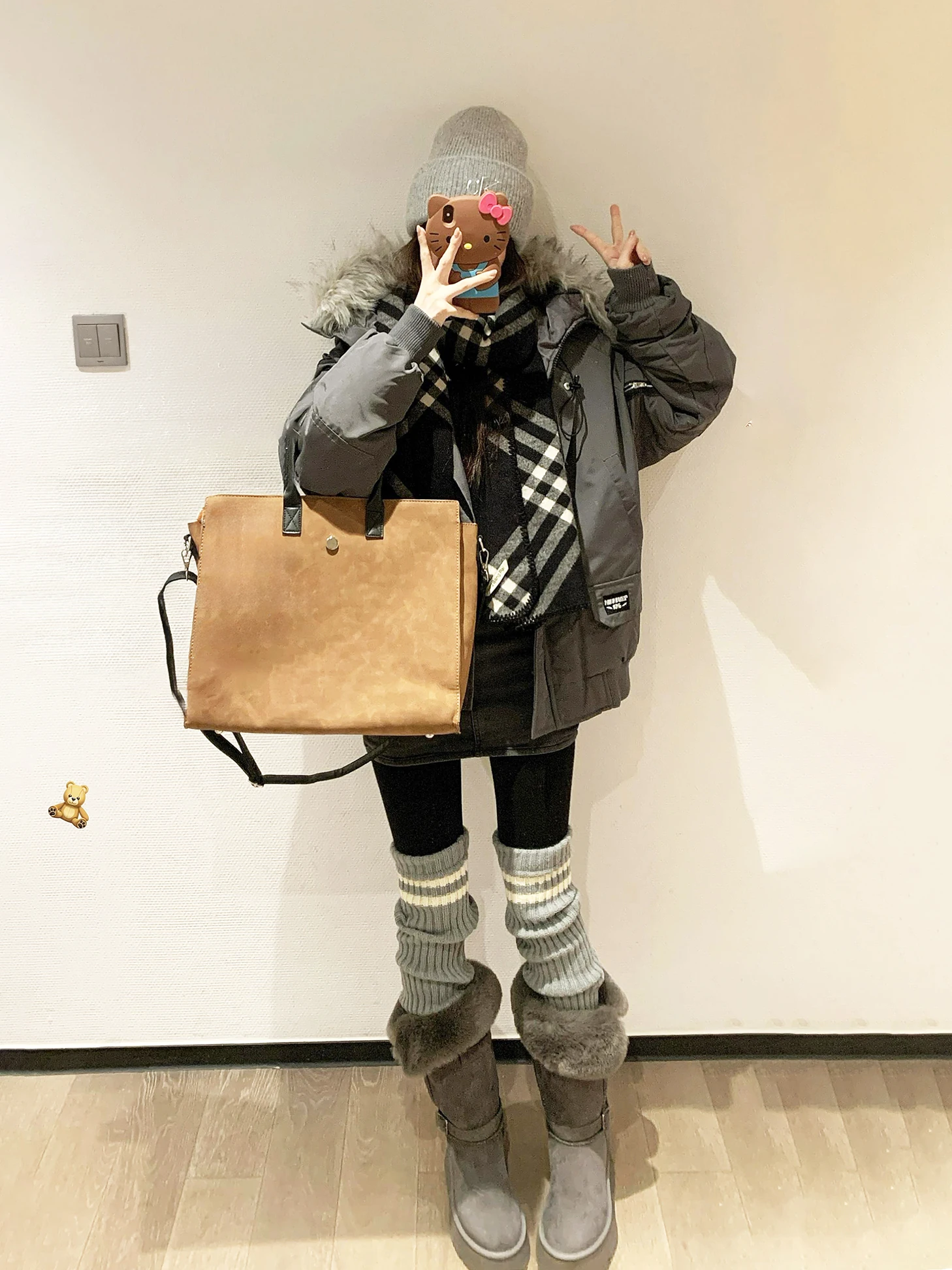 Парка женская демисезонная средней длины с натуральным мехом, на молнии, утепленная, из хлопка, однотонная, в стиле Харадзюку, плюшевая, шелковистая, с поясом, стеганая, утепленная.
Парка женская демисезонная средней длины с натуральным мехом, на молнии, утепленная, из хлопка, однотонная, в стиле Харадзюку, плюшевая, шелковистая, с поясом, стеганая, утепленная.