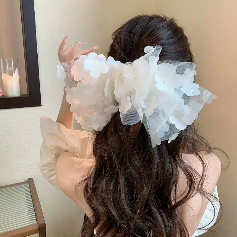 1 Pcs Ladies' Hair Clip Sweet Mesh Lace 3D Big Bow Elegant Cute Hair Pins Fashionable Gentle Versatile Hair Accessories For Girl
1 Pcs Ladies' Hair Clip Sweet Mesh Lace 3D Big Bow Elegant Cute Hair Pins Fashionable Gentle Versatile Hair Accessories For Girl