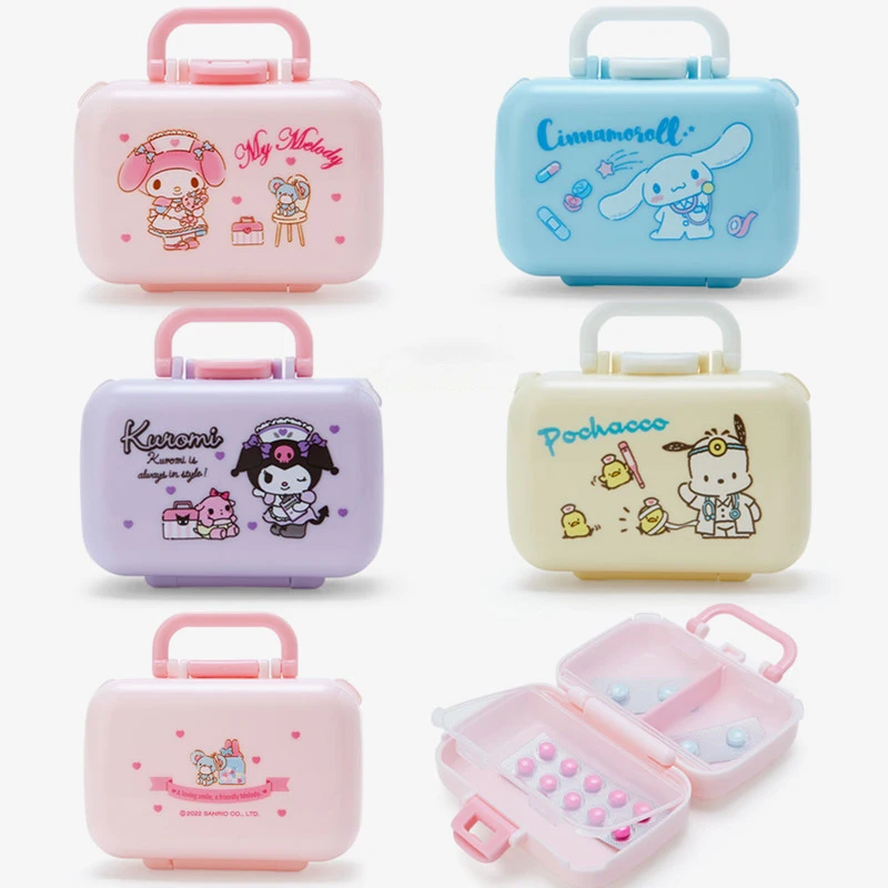 Sanrios Cinnamoroll Kuromi Mymelody kawaii Cartoon Portable Pill Case 4 grids organizer container travel pill box with Seal ring
Sanrios Cinnamoroll Kuromi Mymelody kawaii Cartoon Portable Pill Case 4 grids organizer container travel pill box with Seal ring